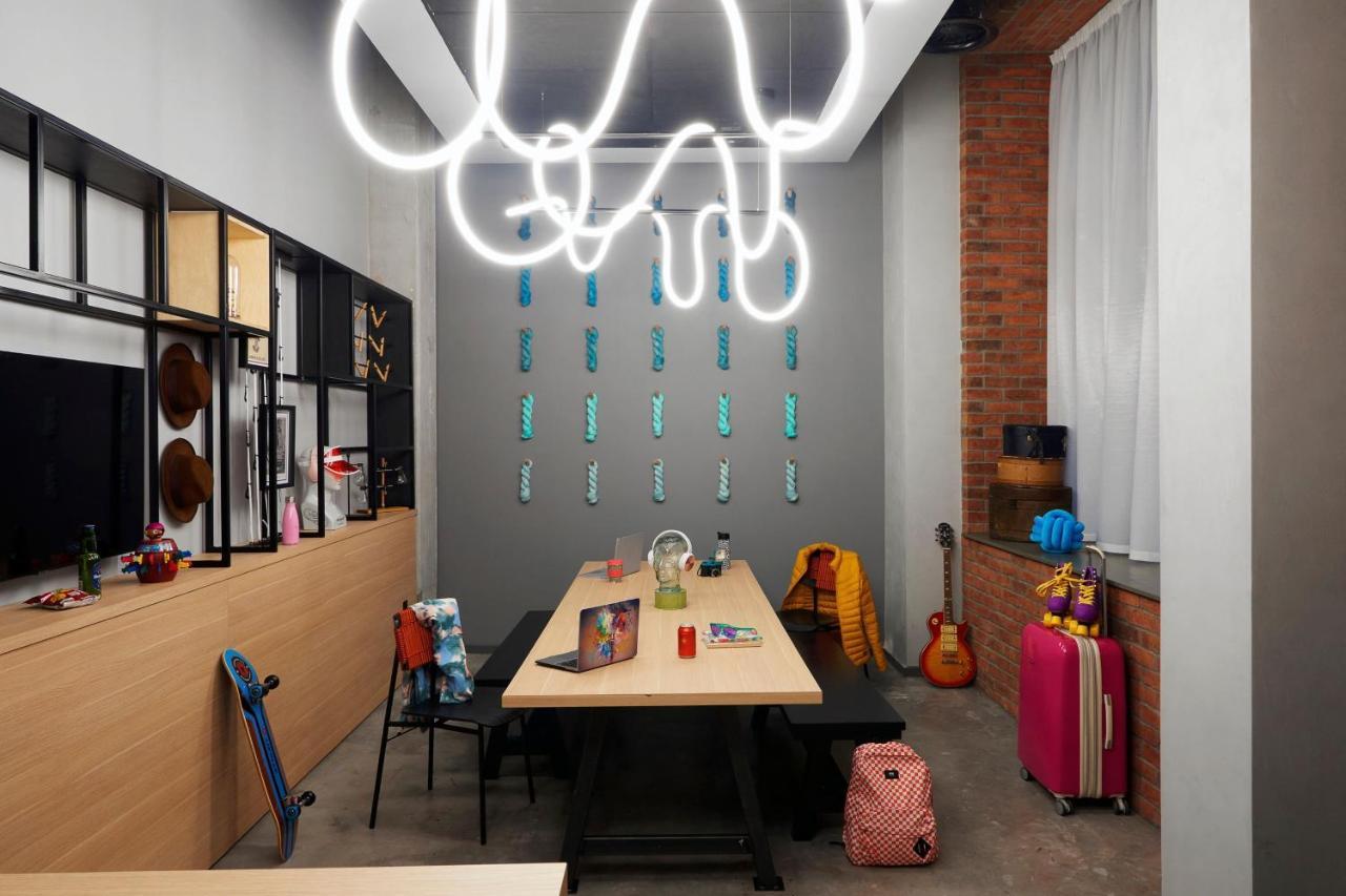 Moxy Manchester City Exterior foto
